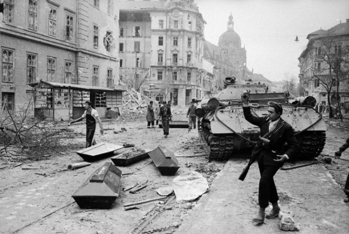 Ούγγροι αντάρτες, Βουδαπέστη, 1956.